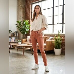 Soundstyle by Beau Dawson Jamie Skinny Jeans Dark Peach NWT Size 6
